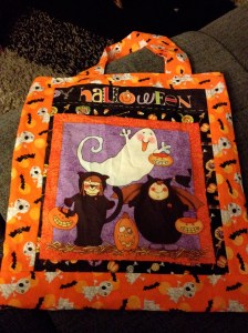 Halloween trick or treat bag 