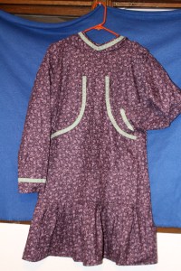 Purple and Green Qaspeq 